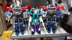 Transformers News: In-Hand Images of Takara Tomy Transformers Legends LG-EX God Ginrai