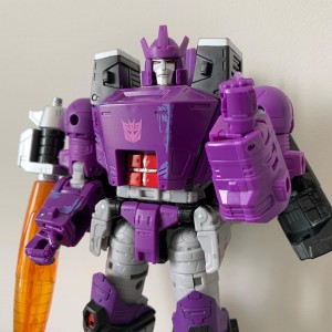 Transformers News: New Video Review and Additional Images of Transformers Kingdom Galvatron