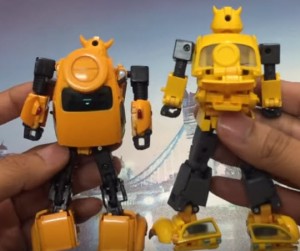 Transformers News: Video Reviews for Transformers MP 44 Optimus Prime 3.0 and MP 44 Bumblebee