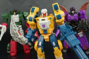 Transformers News: New Galleries: Titans Return Wolfwire, Mindwipe and Legends LG-22 Skullcruncher