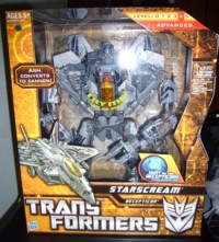 Transformers News: Hunt For The Decepticons Leader Class Starscream Released in Singapore