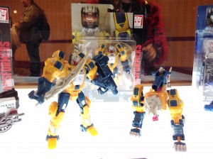 Transformers News: #Botcon2016 Galleries: Hasbro Floor Display - Wave 2 Titans Return, Computron + Technobots and Liokaiser