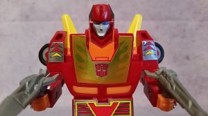 Transformers News: Video Review of Walmart Exclusive G1 Autobot Hot Rod Reissue
