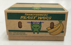 Transformers News: Takara Tomy Transformers MP-32 Beast Convoy Asia Exclusive Mace and Packaging