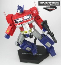 Transformers News: Asian Market Reissue of MP-10 Convoy with Bonus Figure Stand