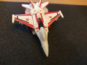 In hand Images of TFSS Shattered Glass Starscream, Toxitron and Counterpunch