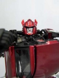 Transformers News: Toys Images of Transformers Alternity Bumblebee & Cliffjumper