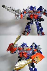 Transformers News: Leader Buster Optimus Prime Images: Packaging and Figure