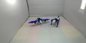 Transformers News: New Video Reviews of Transformers Earthrise Deluxe Class Smokescreen and Decepticon Clones Two-Pack