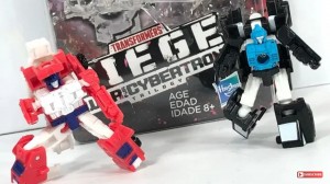 Transformers News: New Video Reviews of Transformers War for Cybertron: Siege Wave 2 Micromasters and Cassettes