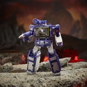 Core Class Soundwave (War for Cybertron: Kingdom)