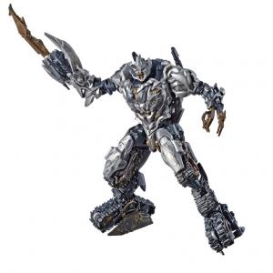 31 Battle Damaged Megatron (Studio Series)