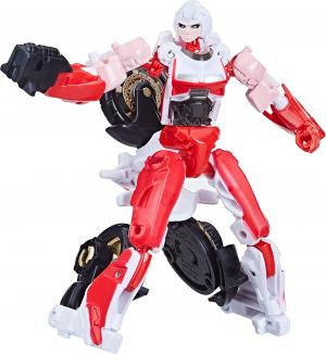 Core Class Arcee (RotB) (Studio Series)