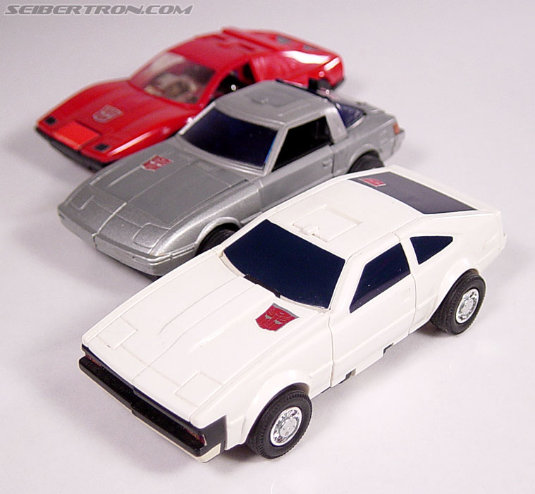 Transformers G1 1984 Downshift (Image #15 of 55)