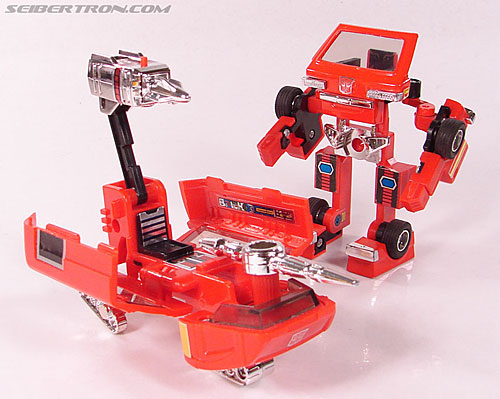 Transformers News: Top 5 times G1 Transformer Toys Were Better in the Diaclone / Microchange line Transformers News: Top 5 times G1 Transformer Toys Were Better in the Diaclone / Microchange line