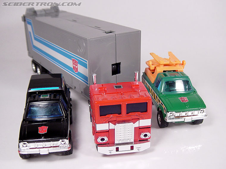 Transformers G1 1984 Trailbreaker (Image #21 of 57)