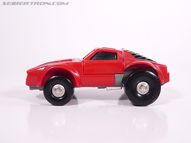 Transformers G1 1984 Windcharger (Charger) (Image #3 of 27) Transformers G1 1984 Windcharger (Charger) (Image #3 of 27)