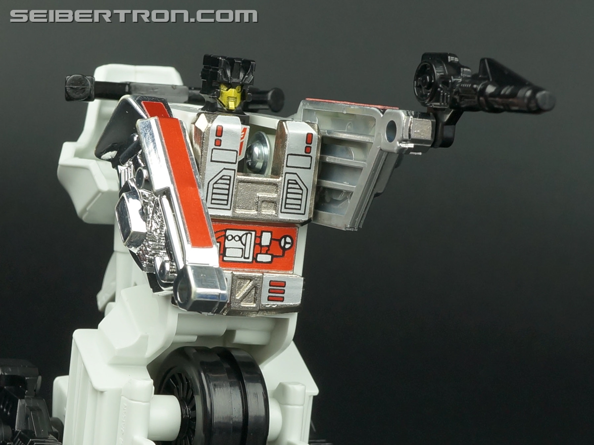 Transformers G1 1986 Groove (Image #59 of 82)