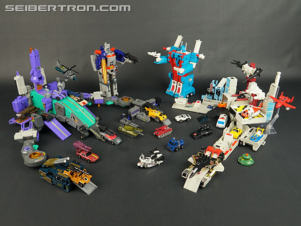 Transformers News: New Galleries: G1 Trypticon, Metroplex and more! Transformers News: New Galleries: G1 Trypticon, Metroplex and more!