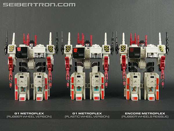 Transformers News: New Galleries: G1 Trypticon, Metroplex and more! Transformers News: New Galleries: G1 Trypticon, Metroplex and more!