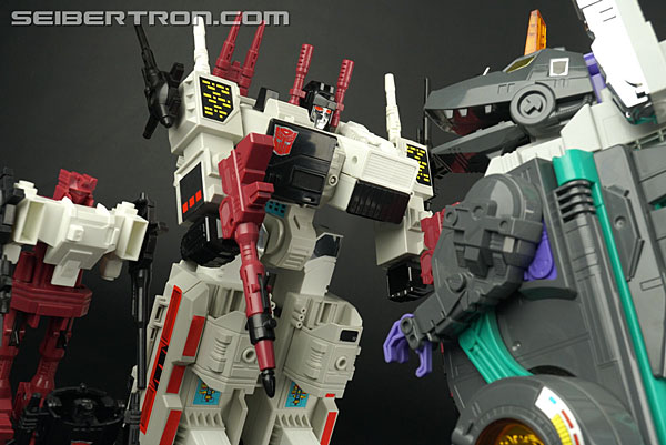 Transformers G1 1986 Metroplex (Metroflex) (Image #264 of 278)