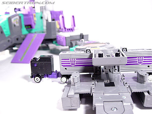 Transformers G1 1986 Motormaster (Image #26 of 76)