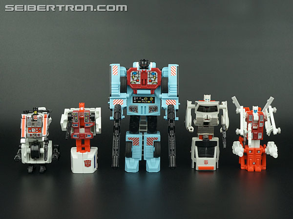 Transformers News: Top 5 Best Transformers Combiner Toys From the G1 Era