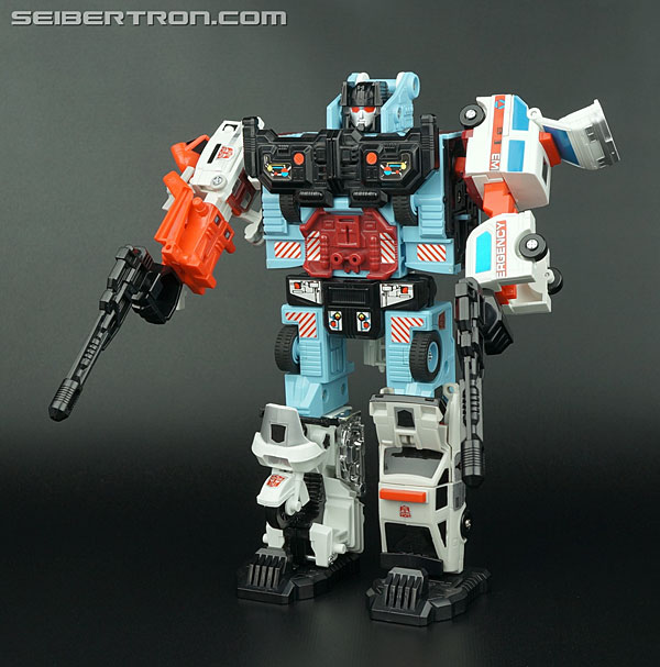 Transformers News: New Galleries: G1 Defensor and the Protectobots Hot Spot, First Aid, Blades, Groove and Streetwise Transformers News: New Galleries: G1 Defensor and the Protectobots Hot Spot, First Aid, Blades, Groove and Streetwise