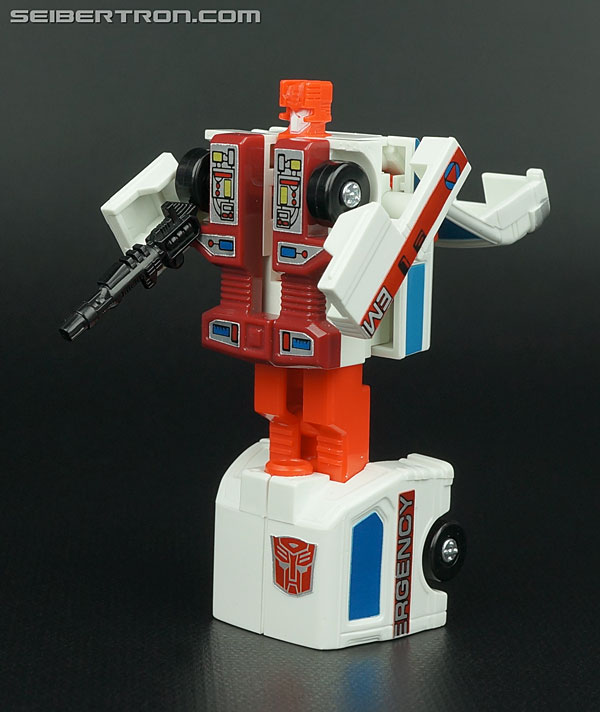 Transformers News: New Galleries: G1 Defensor and the Protectobots Hot Spot, First Aid, Blades, Groove and Streetwise Transformers News: New Galleries: G1 Defensor and the Protectobots Hot Spot, First Aid, Blades, Groove and Streetwise