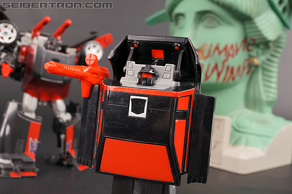 Transformers News: New Toy Galleries: G1 Battlechargers Runamuck and Runabout Image
