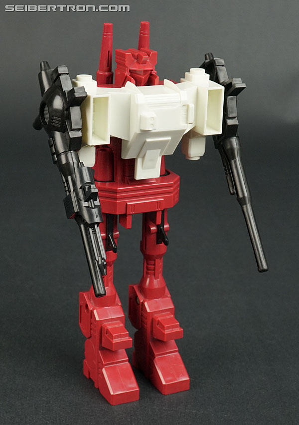 Transformers News: New Galleries: G1 Trypticon, Metroplex and more! Transformers News: New Galleries: G1 Trypticon, Metroplex and more!