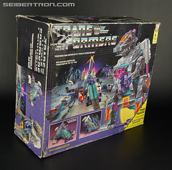 Transformers News: New Galleries: G1 Trypticon, Metroplex and more! Transformers News: New Galleries: G1 Trypticon, Metroplex and more!