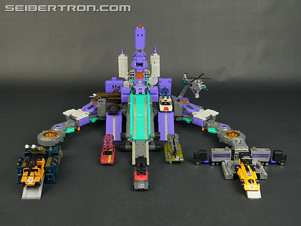Transformers News: New Galleries: G1 Trypticon, Metroplex and more! Transformers News: New Galleries: G1 Trypticon, Metroplex and more!
