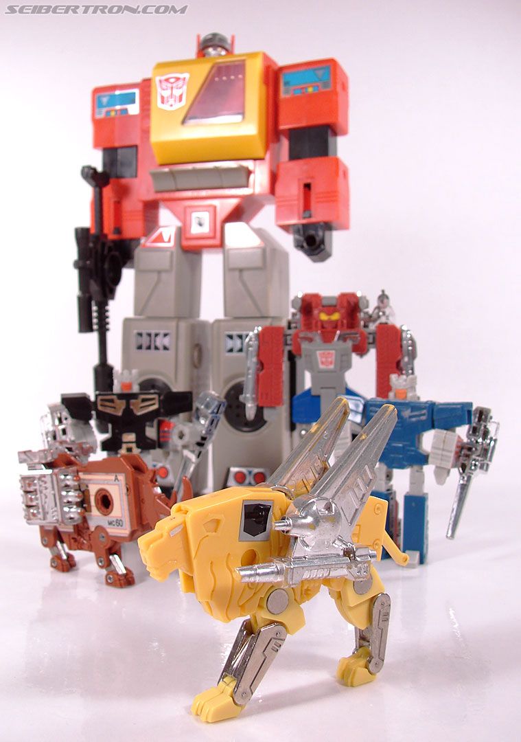 Transformers G1 1986 Steeljaw (Image #49 of 54)