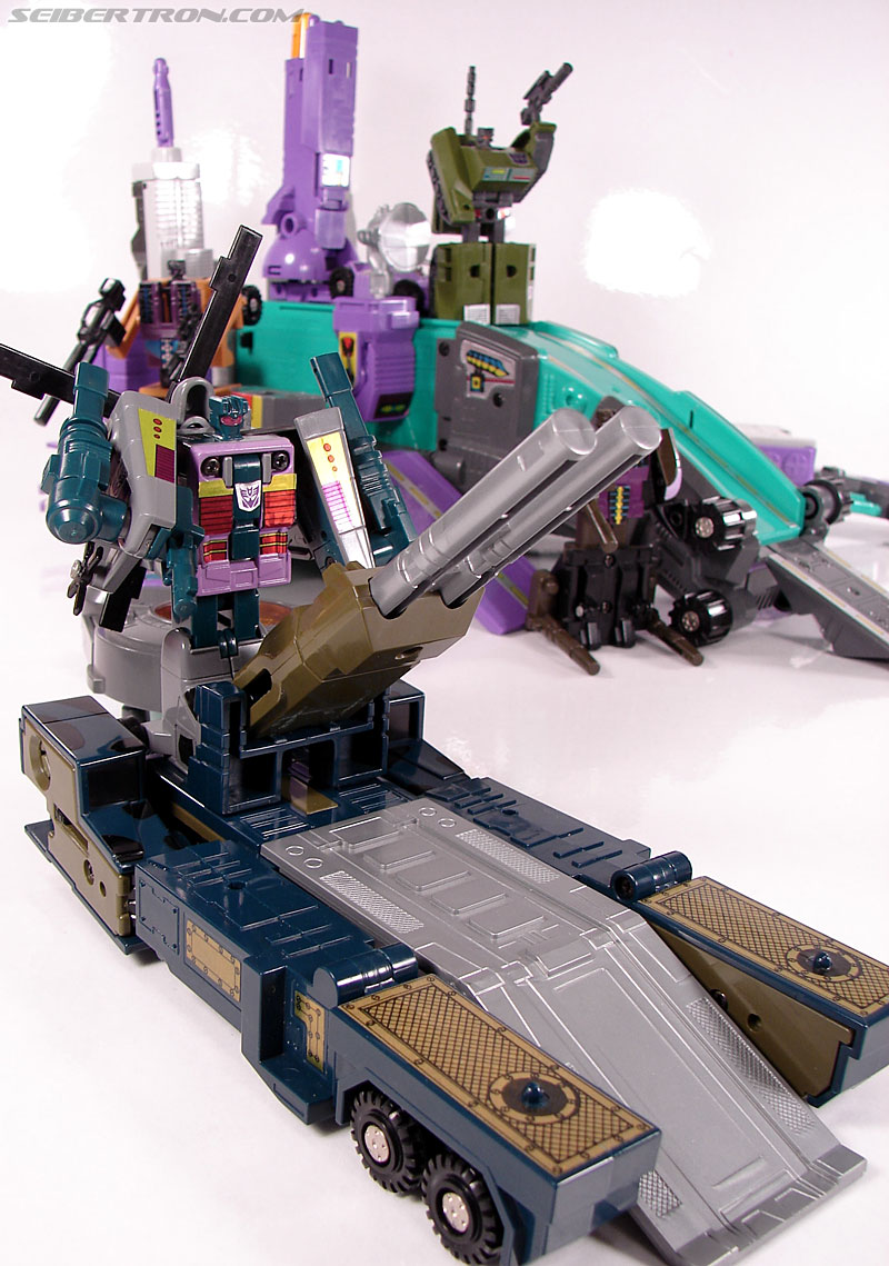 Transformers G1 1986 Vortex (Bolter) (Image #32 of 77)