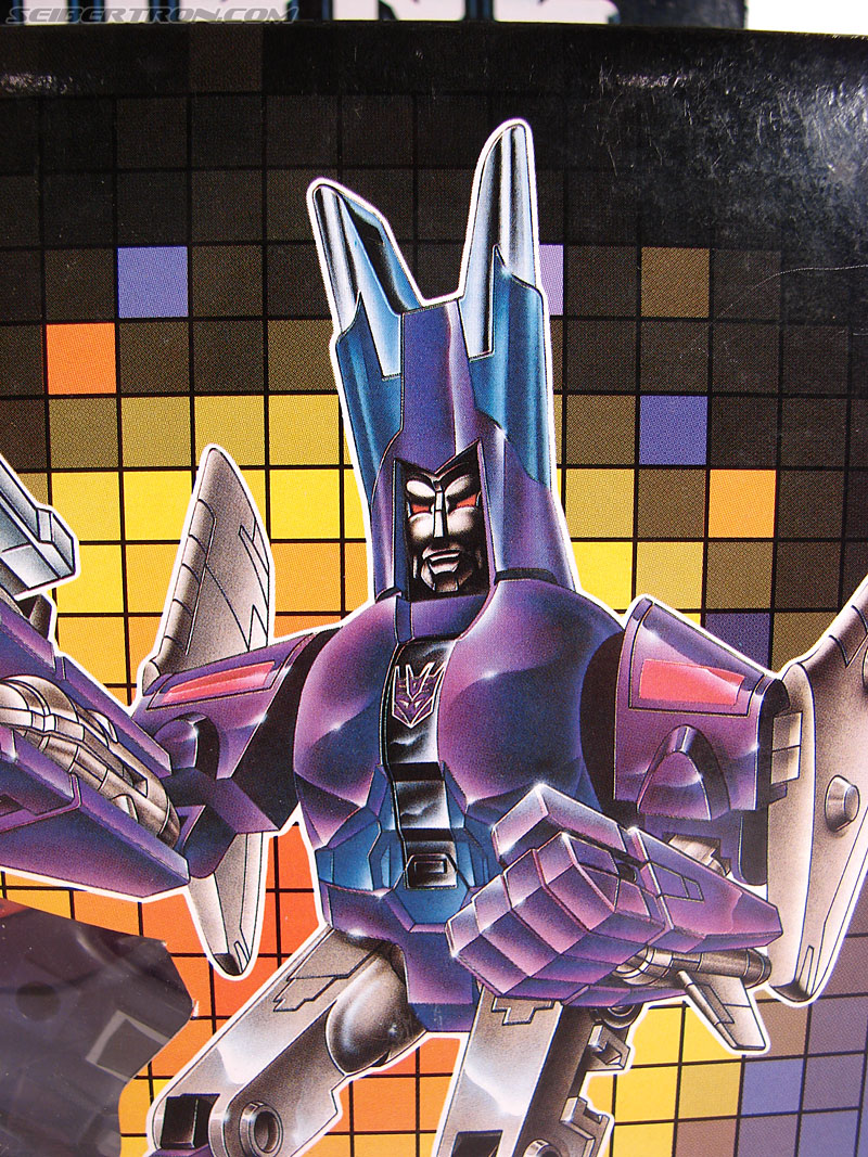 Transformers G1 1987 Cyclonus (Image #3 of 164)
