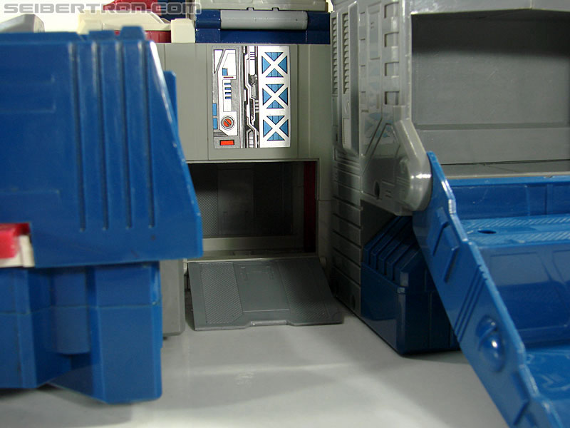 Transformers G1 1987 Fortress Maximus (Image #123 of 274)