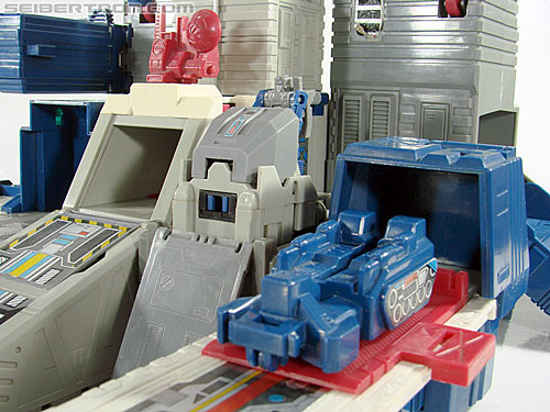 Transformers News: Top 5 Best Giant Transformers Toys Transformers News: Top 5 Best Giant Transformers Toys