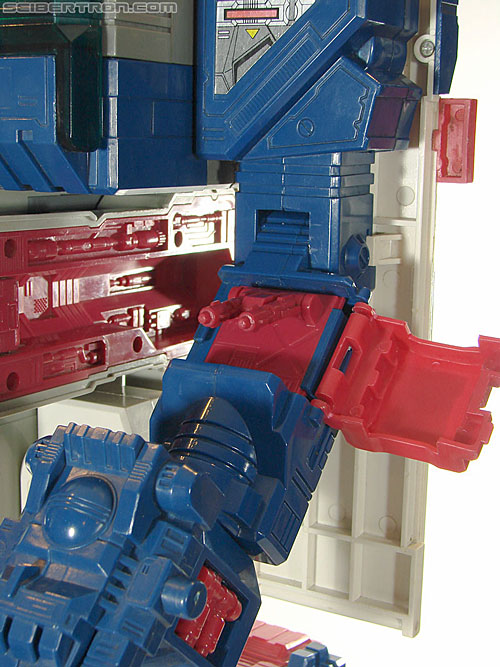 Transformers News: Top 5 Best Giant Transformers Toys Transformers News: Top 5 Best Giant Transformers Toys
