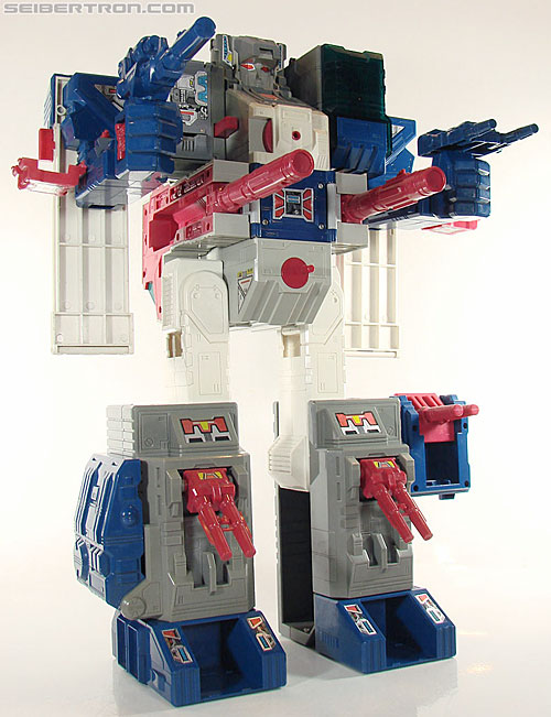 Transformers News: Top 5 Best Giant Transformers Toys Transformers News: Top 5 Best Giant Transformers Toys