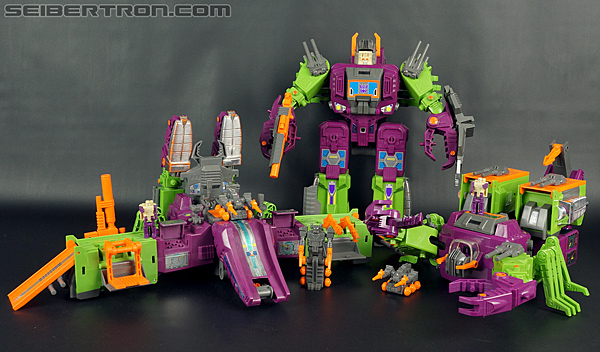 Transformers News: Top 5 Best Transformers Triplechanger Toys Transformers News: Top 5 Best Transformers Triplechanger Toys