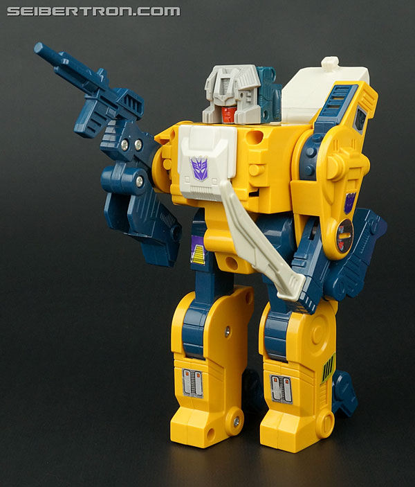 Transformers News: New Galleries: G1 Decepticon Headmasters Weirdwolf, Skullcruncher and Mindwipe