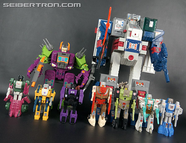 Transformers G1 1987 Weirdwolf (Image #134 of 134)