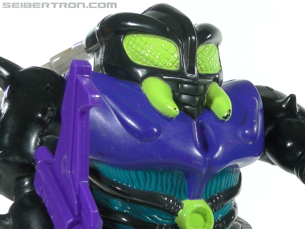 Transformers G1 1988 Bugly (Image #30 of 130) Transformers G1 1988 Bugly (Image #30 of 130)