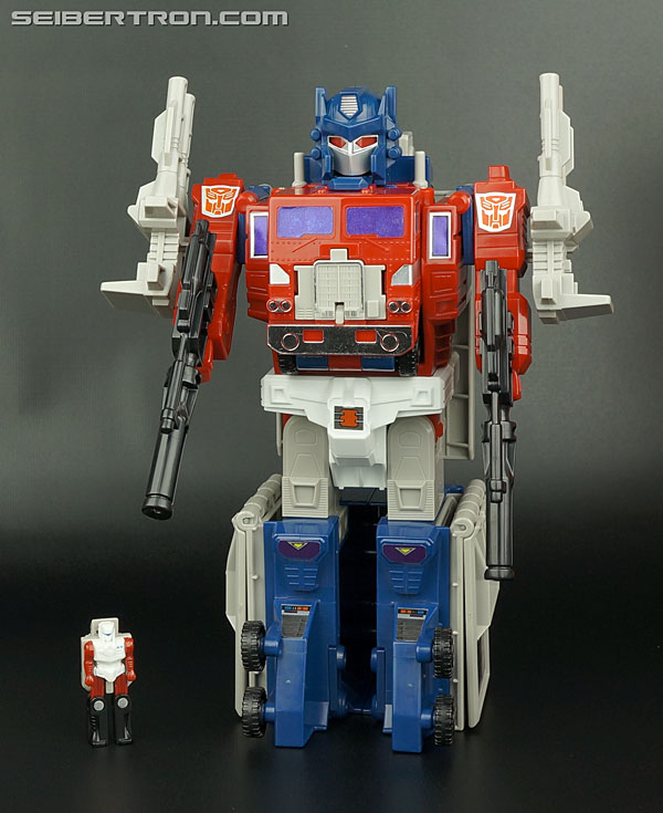 Transformers News: Top 5 Best Optimus Prime Super Mode Transformers Toys Transformers News: Top 5 Best Optimus Prime Super Mode Transformers Toys