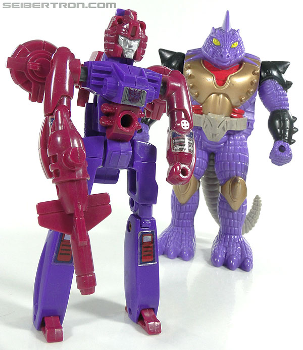Transformers News: New Toy Galleries: Pretenders Bugly, Iguanus, Finback, Groundbreaker, Sky High, and Splashdown! Image