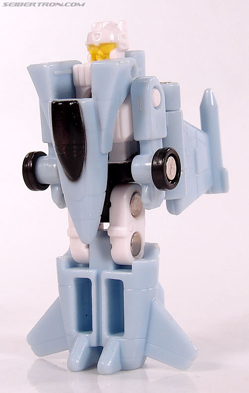 Transformers News: Like Micromasters? How about new Micromasters galleries plus Universe Tread Bolt! {L_IMAGE}