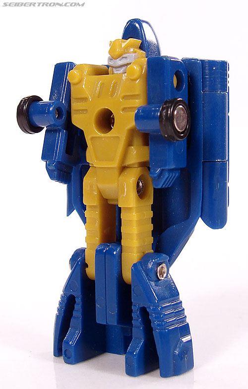 Transformers News: Like Micromasters? How about new Micromasters galleries plus Universe Tread Bolt! {L_IMAGE}