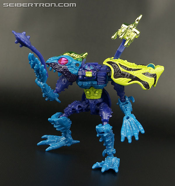 Transformers News: New Galleries: Beast Wars Transmetals 2 Spittor, Nightglider, and Stinkbomb Transformers News: New Galleries: Beast Wars Transmetals 2 Spittor, Nightglider, and Stinkbomb