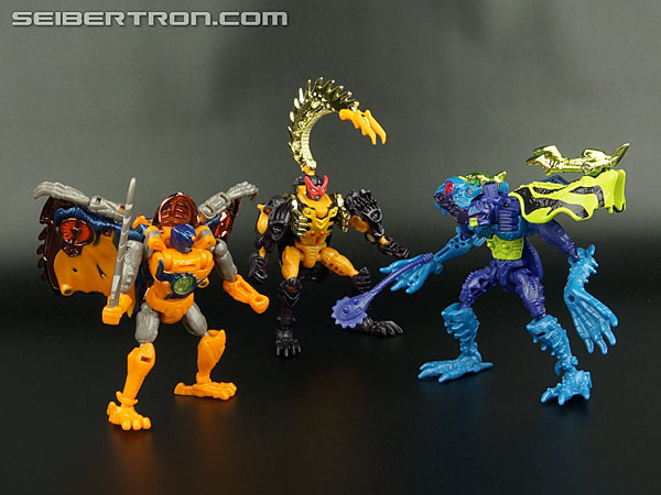Transformers News: New Galleries: Beast Wars Transmetals 2 Spittor, Nightglider, and Stinkbomb Transformers News: New Galleries: Beast Wars Transmetals 2 Spittor, Nightglider, and Stinkbomb